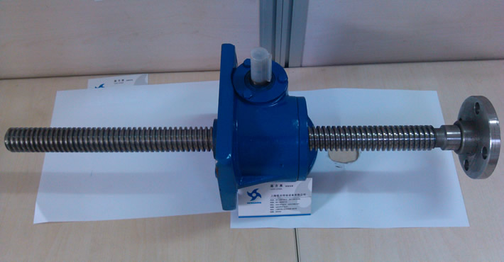 SWLD2.5�z�U�����Cƽ��