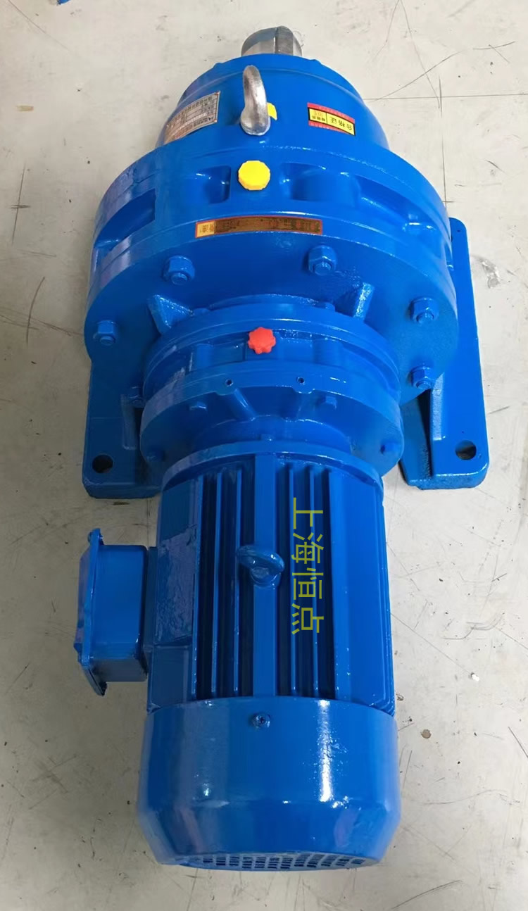 雙級擺線針輪減速機(jī) 藍(lán)色